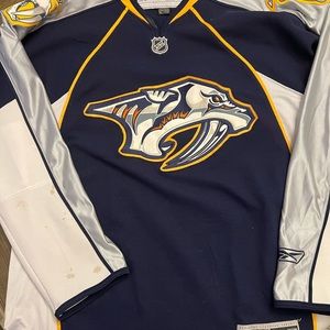 Vintage Nashville Predators Reebok Jersey